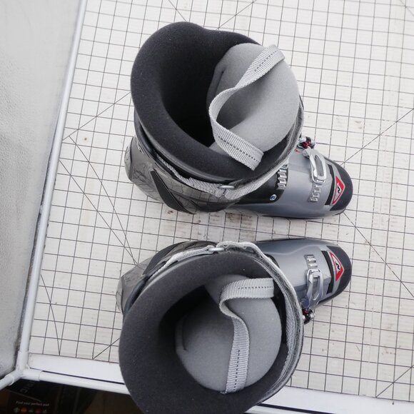 Nordica Sport Machine Ski Boots Men’s  Mondopoint 280-285 Comfort Fit - Picture 4 of 16